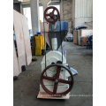 60-850kg/h Customized color palm small screw oil press,screw press palm oil doing